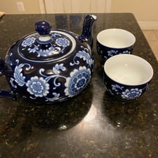 Pier one tea set