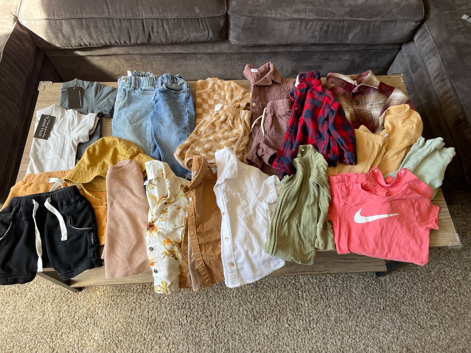 Baby boy clothes bundle- little bipsy, old navy, H&M, gap, bearpaw