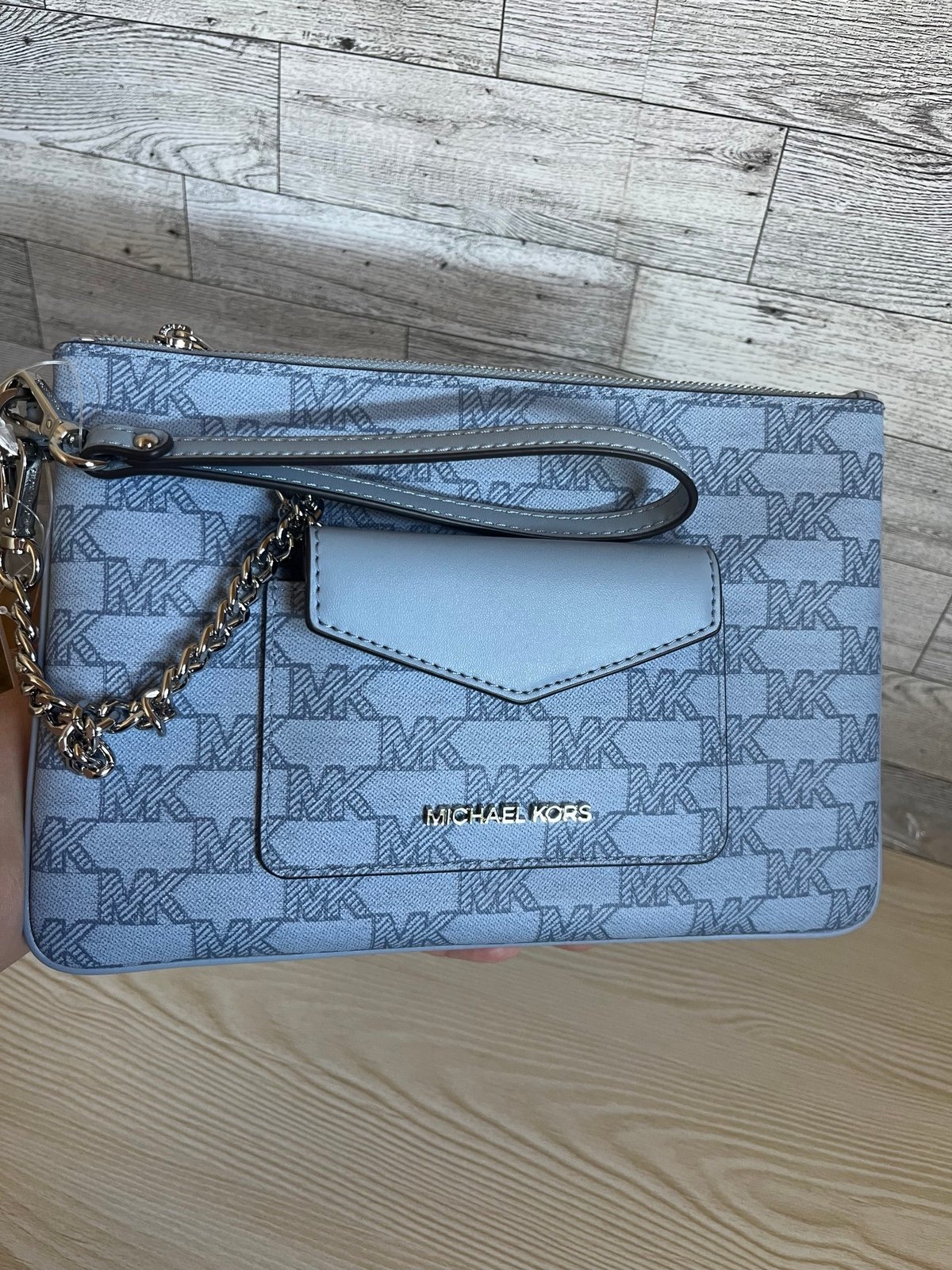 Michael Kors Large Pale Blue 2in1 Card Case Wristlet