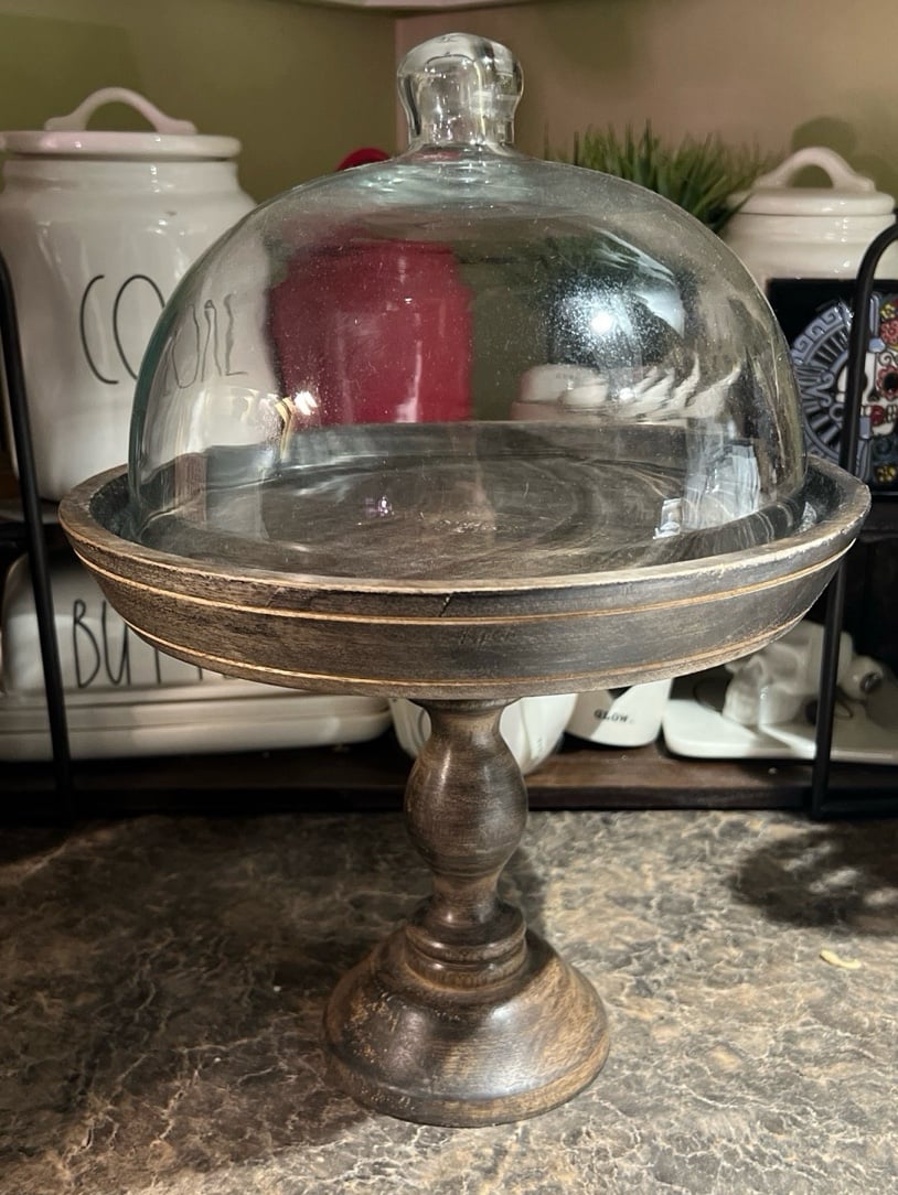 Tommy Bahama Cheese Cloche