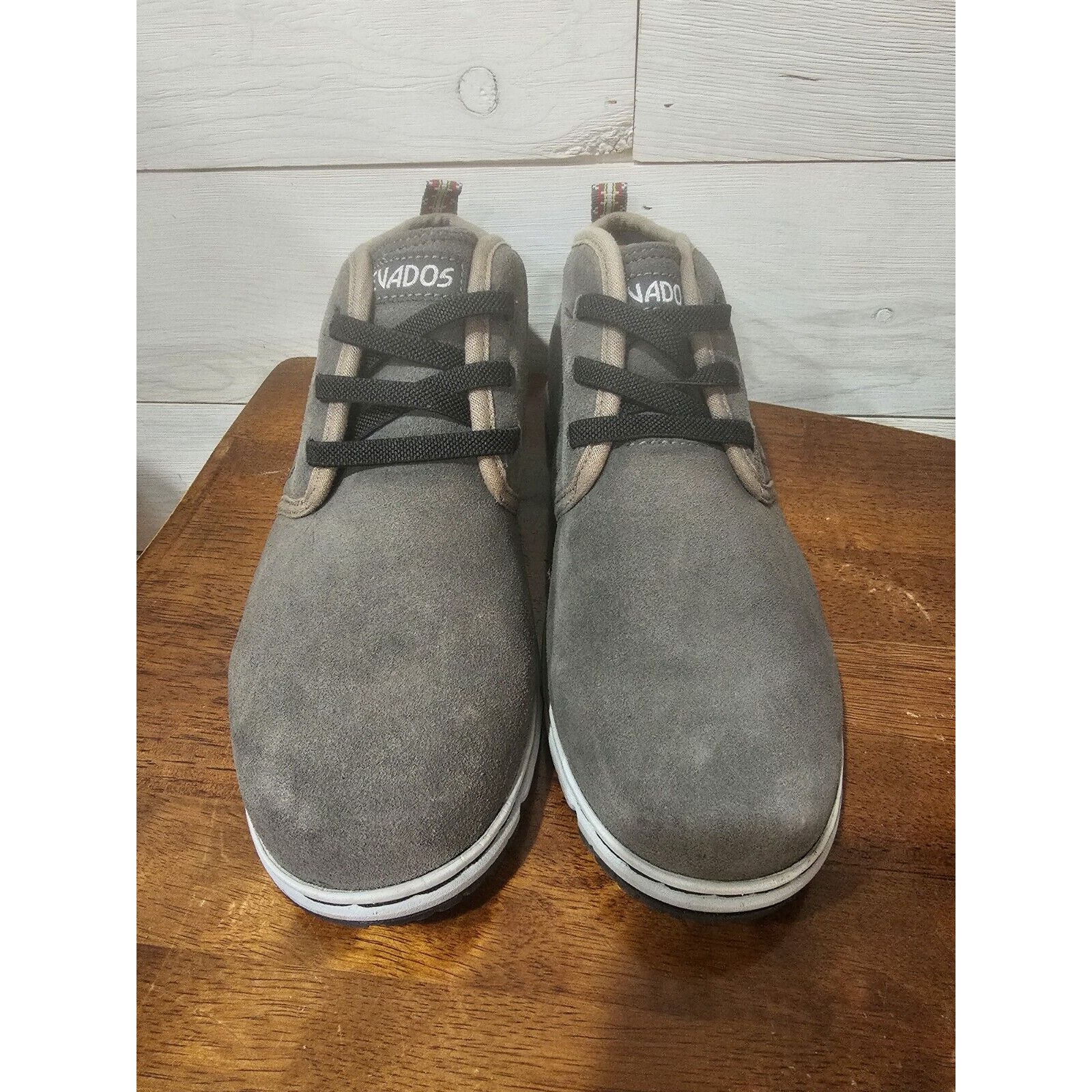 Nevados Sol a fit Suede comfort casual shoes M 8.5