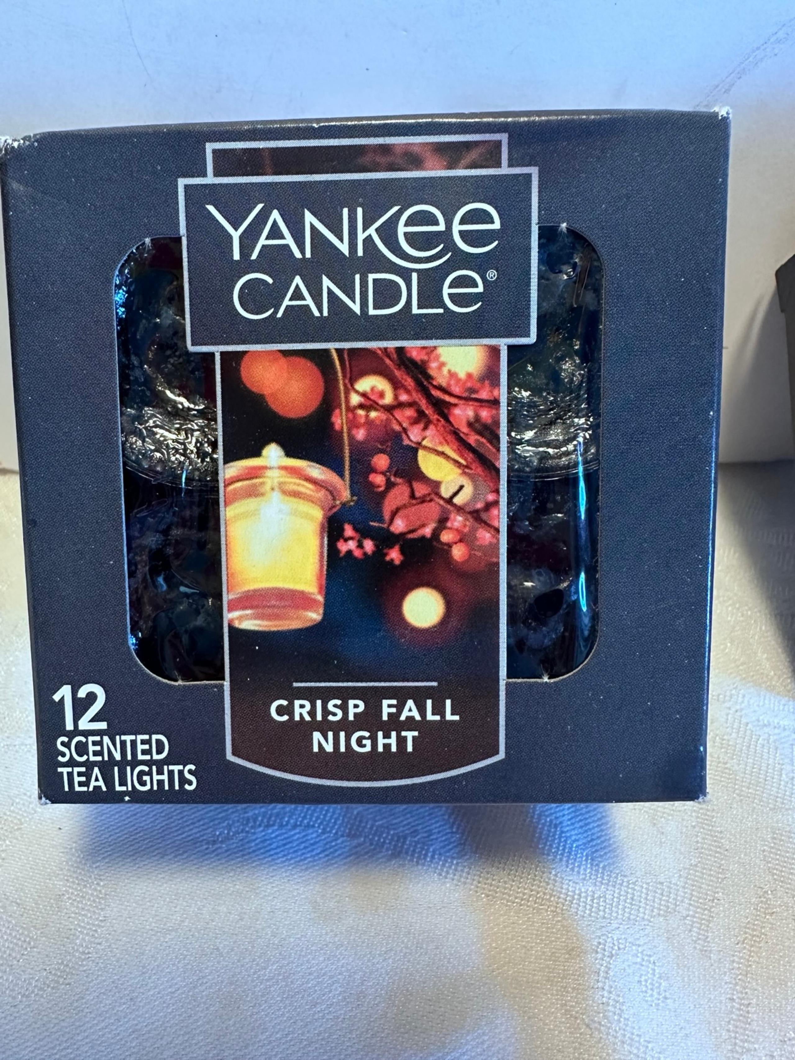 Yankee Candle CRISP FALL NIGHT 12 Tea Lights