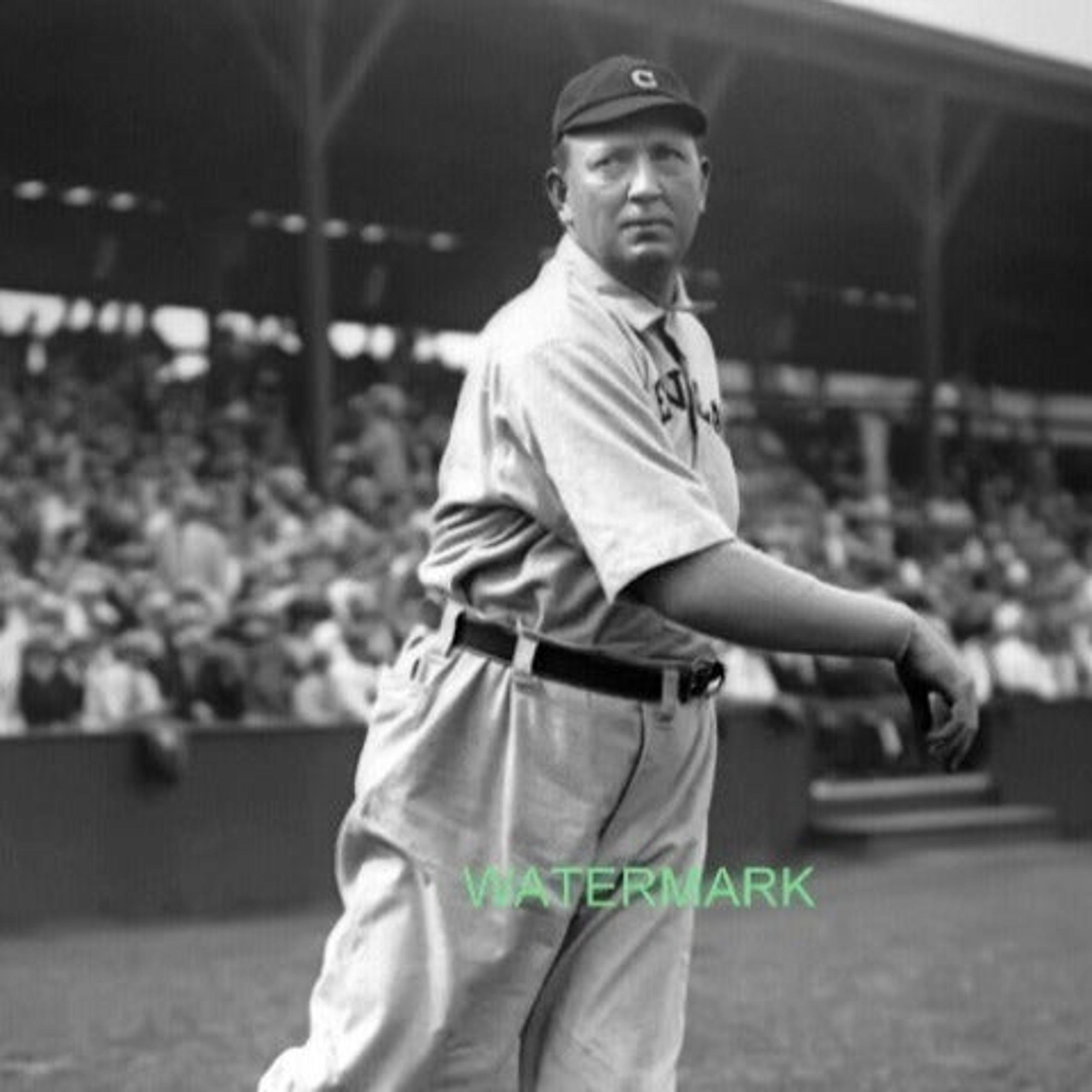 MAJOR LEAGUE BASEBALL PUBLICITY PIC 803