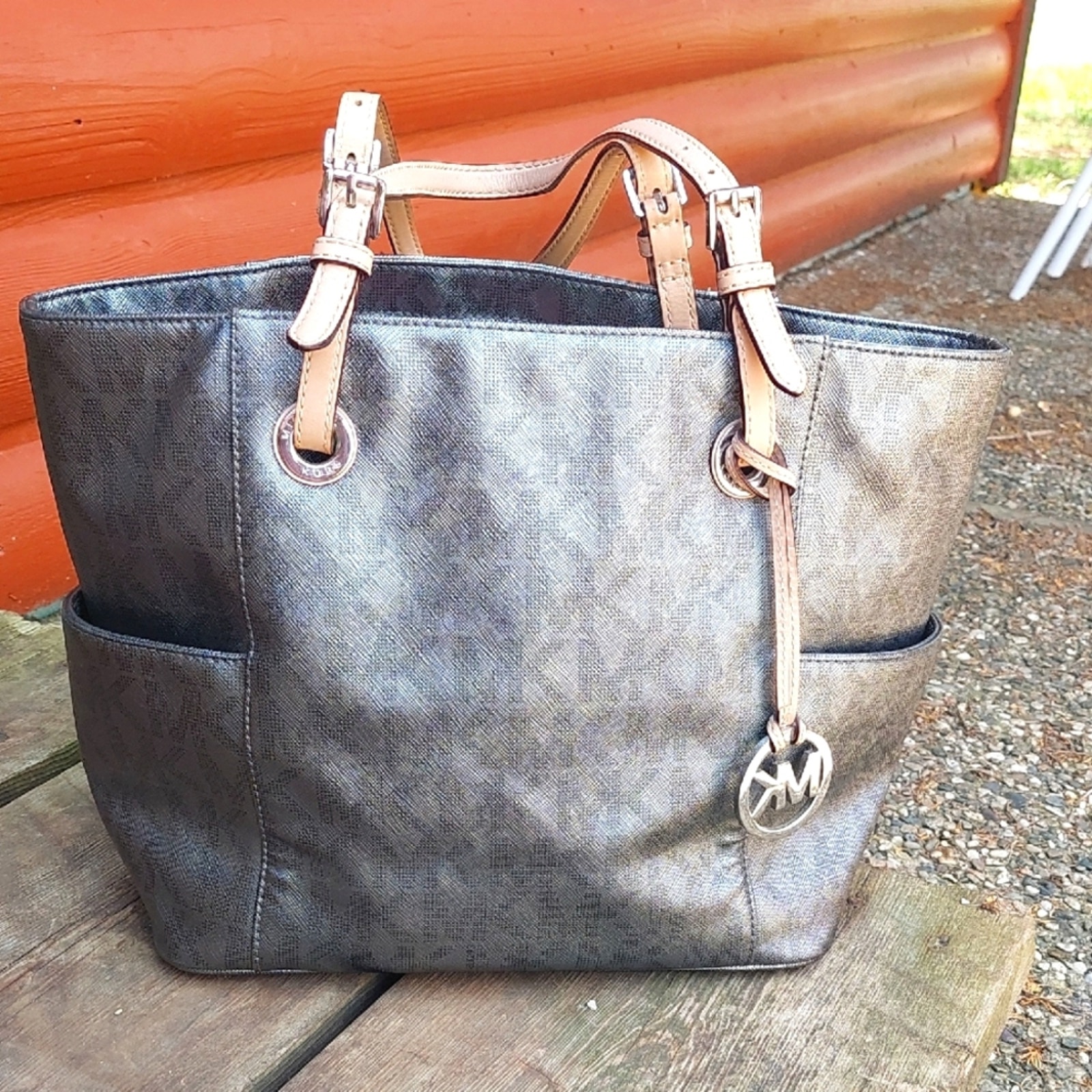 Michael Kors Gray Saffiano leather silver Jet Set Tote Bag