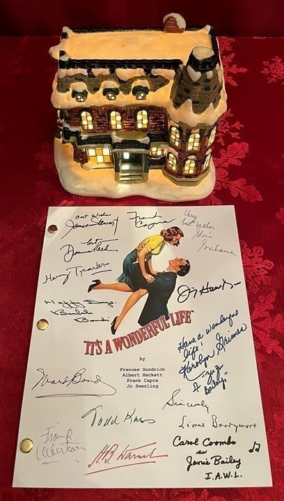 It's A Wonderful Life Script Cast-Signed - Autograph Reprints - 168 Pages