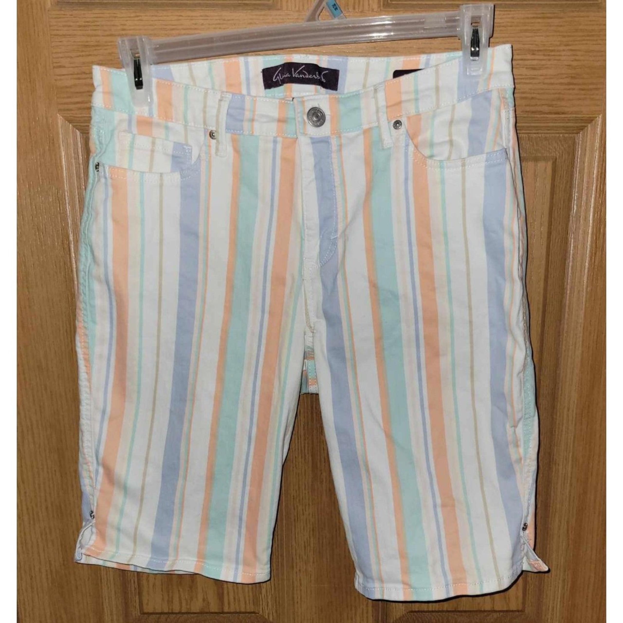 Gloria Vanderbilt Bermuda Striped Shorts Women's Size 10 AS IS