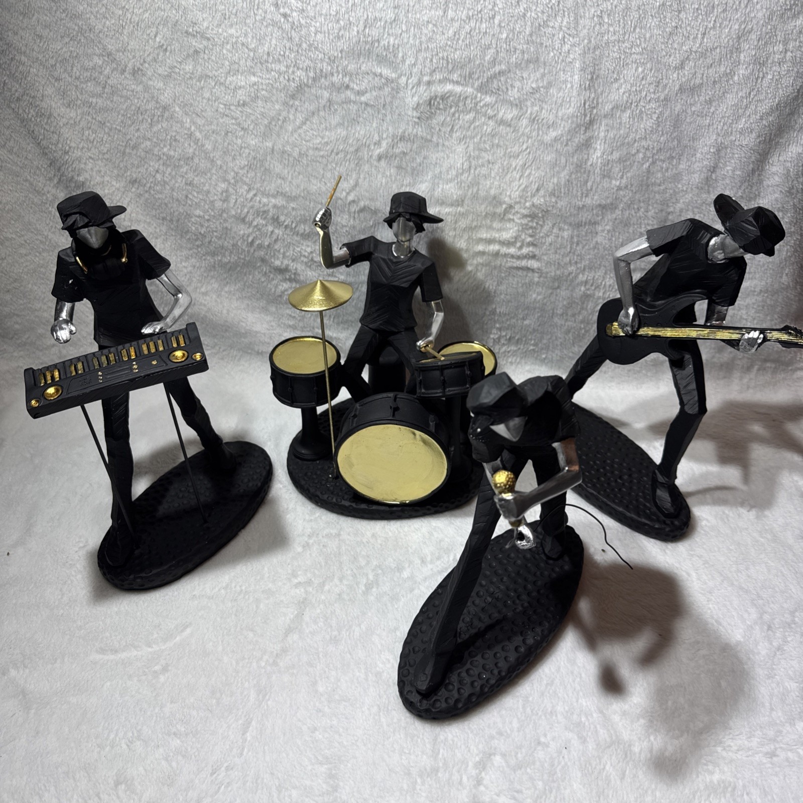 Black Polystone Rock Band with Gold & Siver Accents set of 4 approx 9.5 x 6 ea