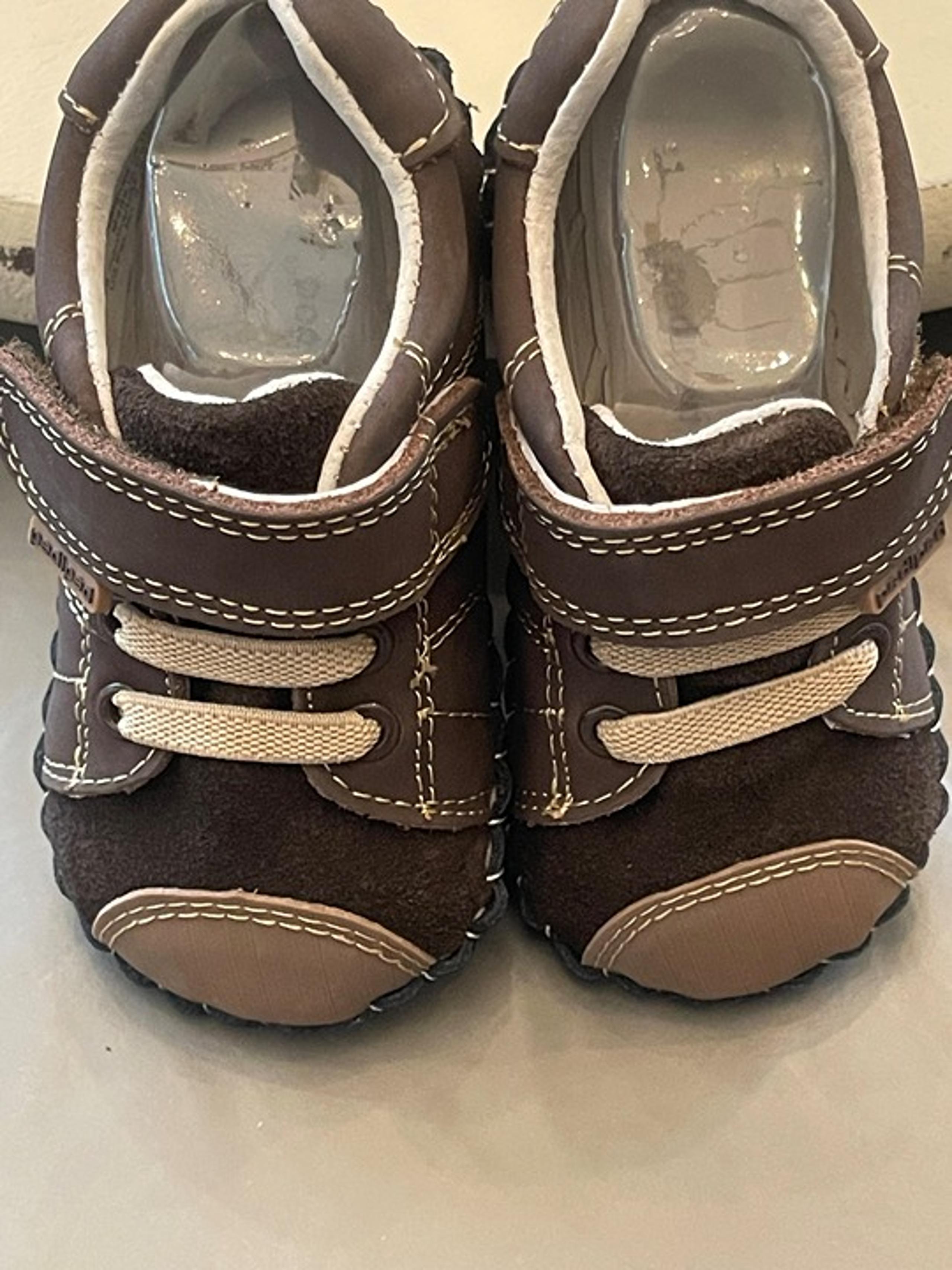 pediped Jake Chocolate Originals shoes