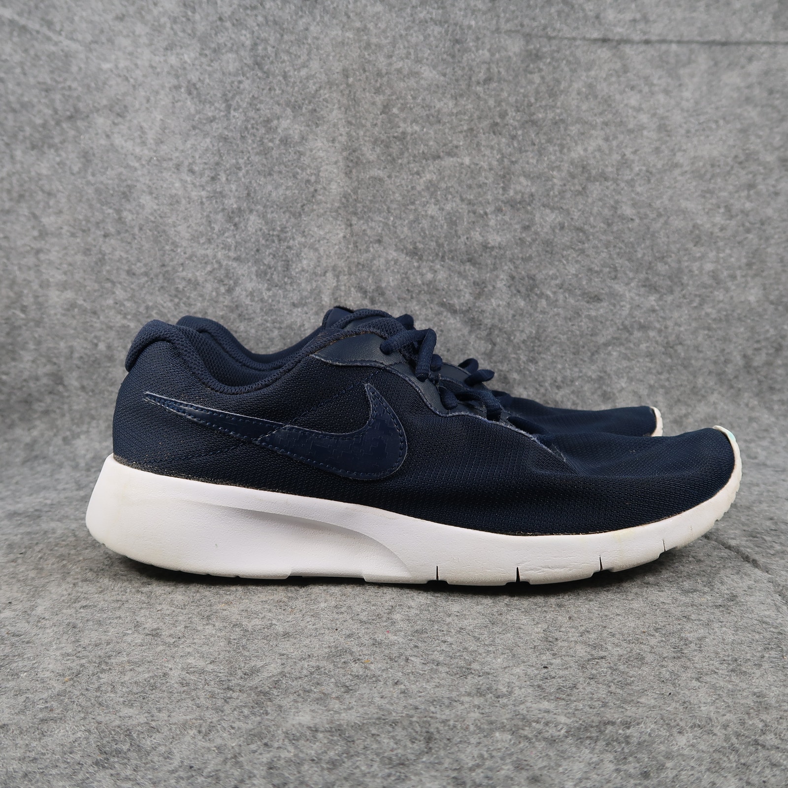 Nike Shoes Youth 7 Sneakers Tanjun Casual Lifestyle Active Boys Girls Blue Sport
