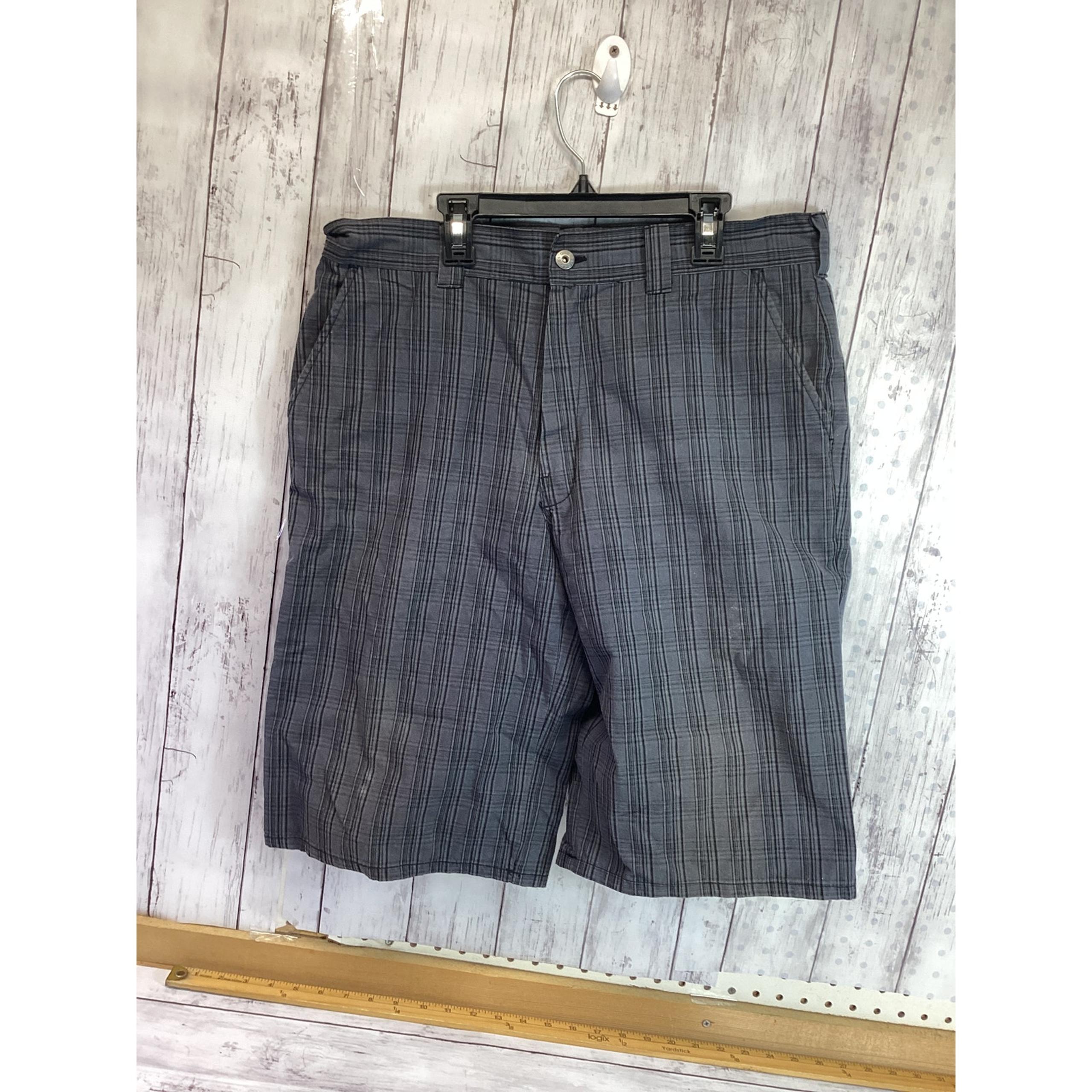 Dickies Men's Plaid Flat Front 12" Inseam 5-Pocket Shorts Black Size 34