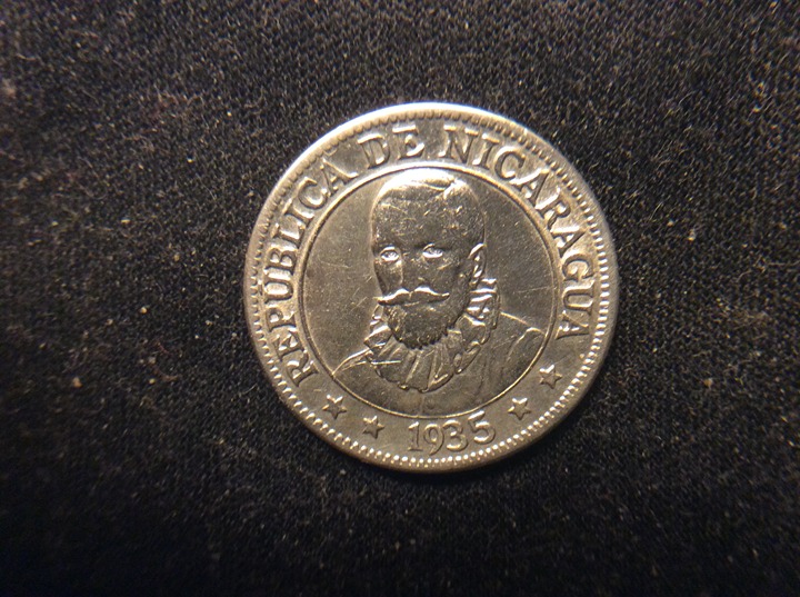 1935 Nicaragua 10 Centavos 80% Silver Rare only 250,000 Minted!!!*******