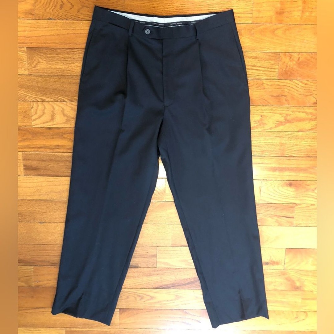Tommy Hilfiger Men’s Black 100% Wool Slacks 34x30