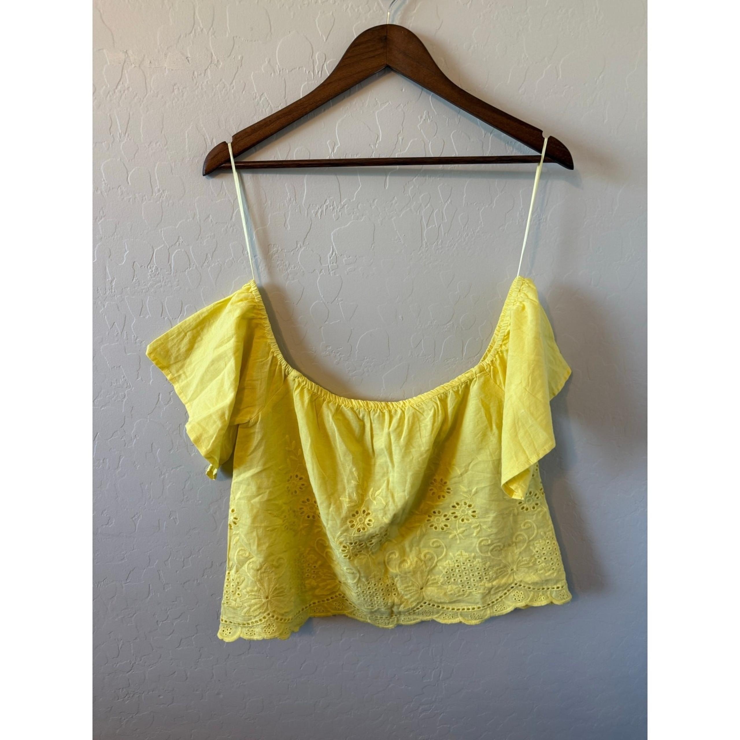 Flying Tomato Yellow Eyelet Off-Shoulder Top | Size Large | Summer Boho Festival