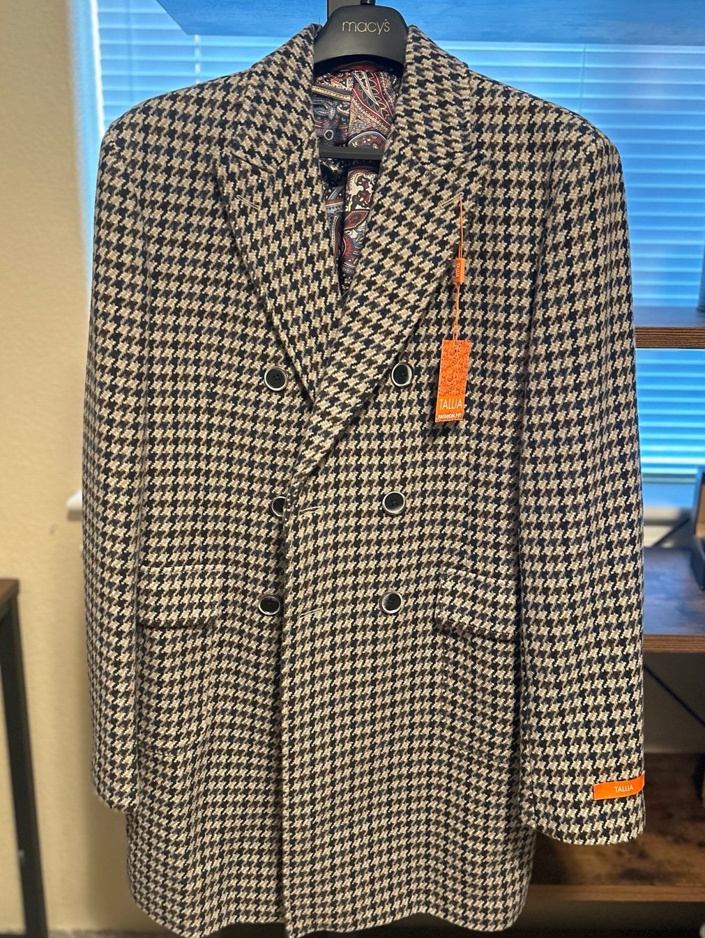 Men’s peacoat