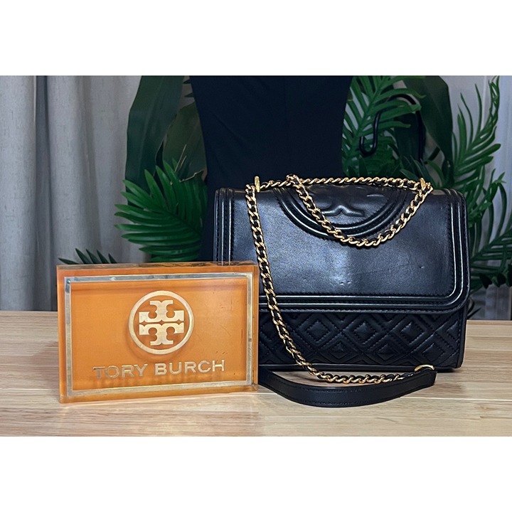 AUTHENTIC TORY BURCH Black Fleming Quilted Leather Handbag
