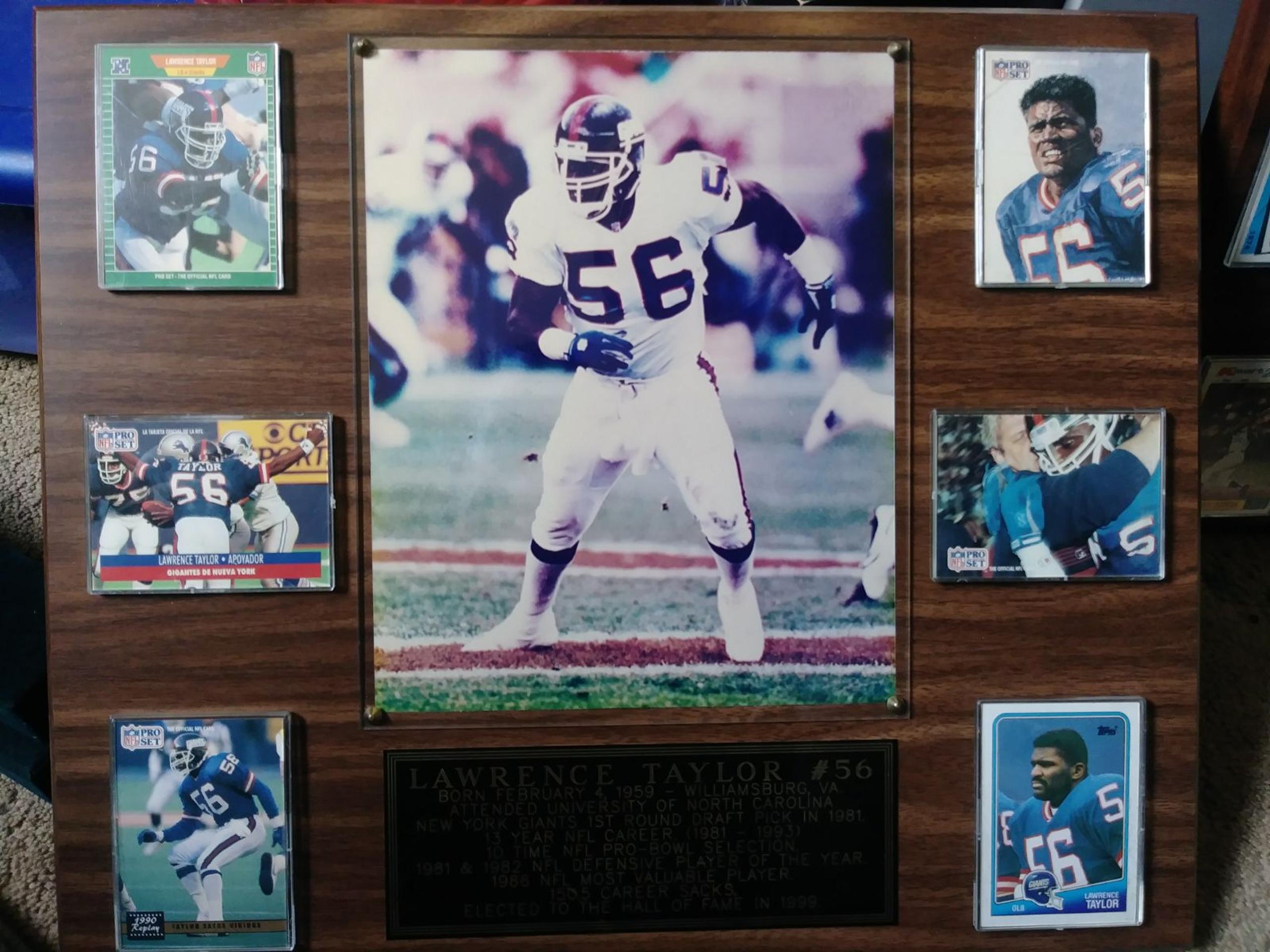 LAWRENCE TAYLOR HALL OF FAME PLAQUE