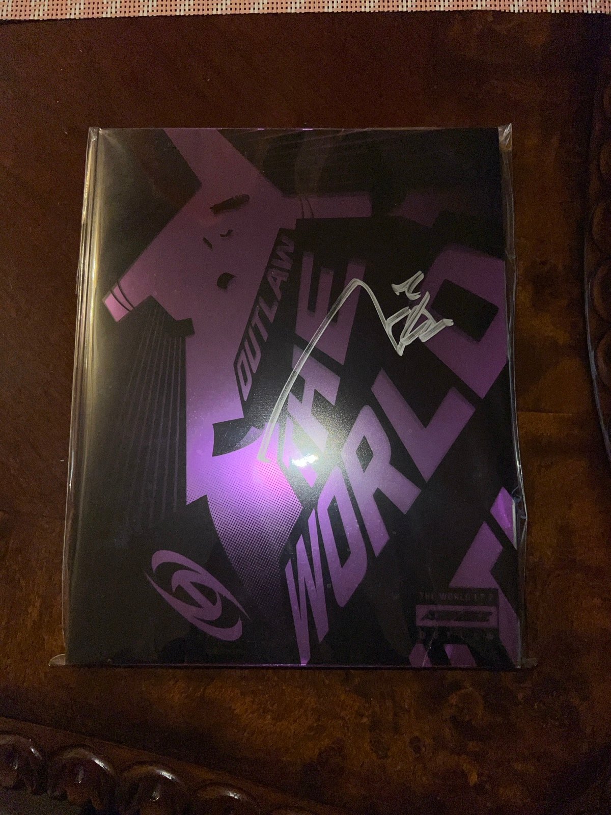 SIGNED_ATEEZ-01.jpg?v=1713994636