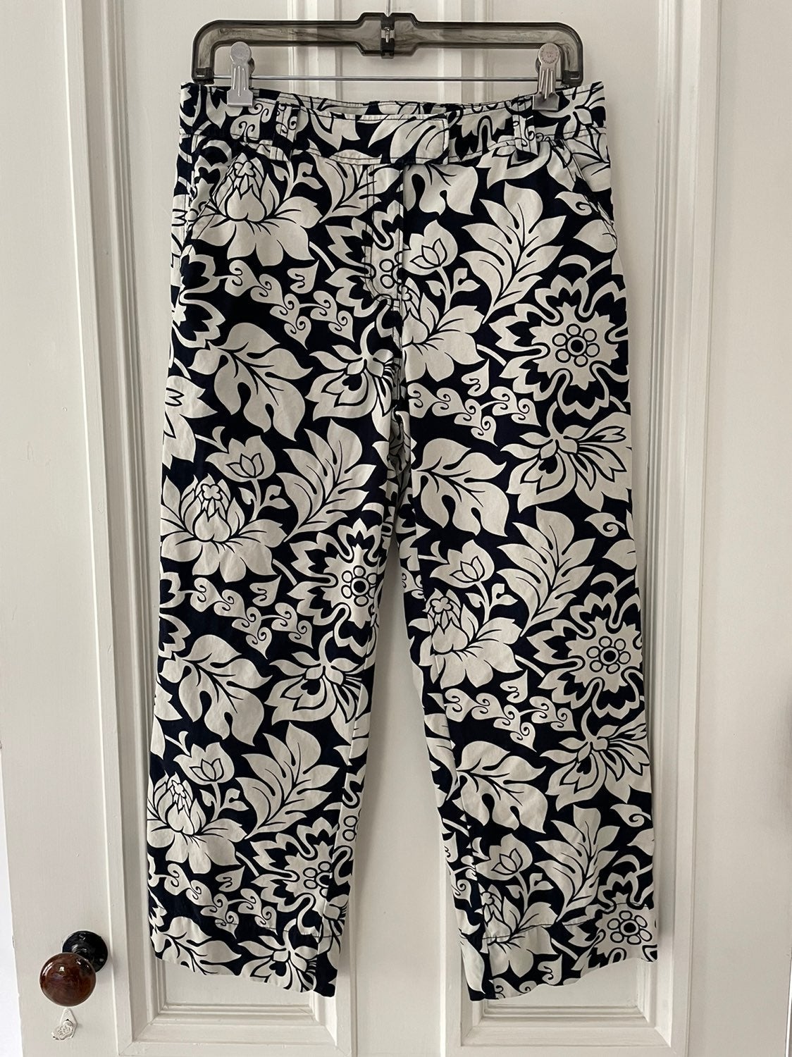 J Crew navy/cream floral crop pants 4