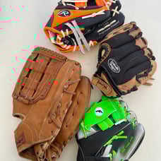 Baseball gloves bundle lot Rawlings, Mc Gregor, MLB