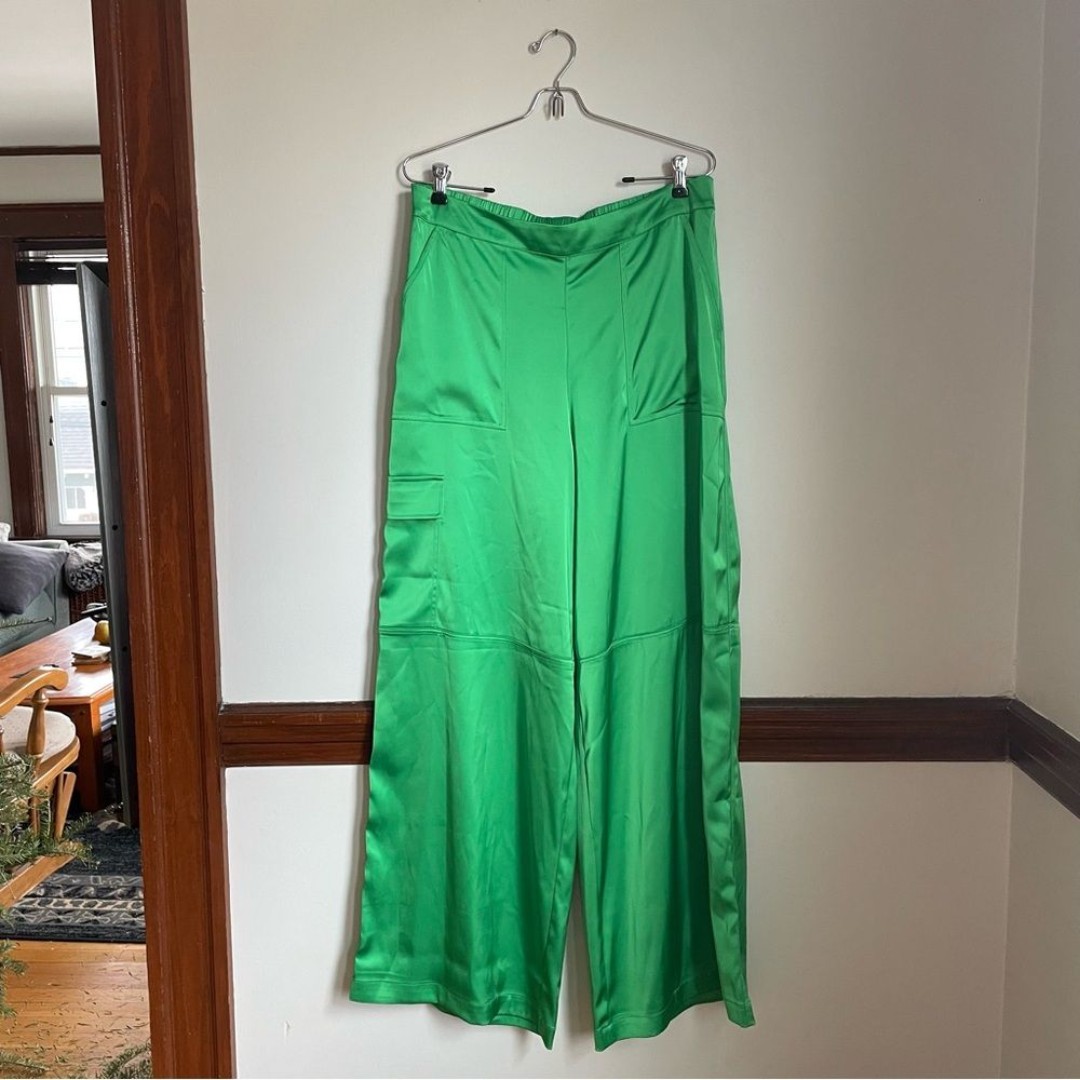 House of Harlow 1960 Emerald Green Wide Leg Satin Cargo Pants