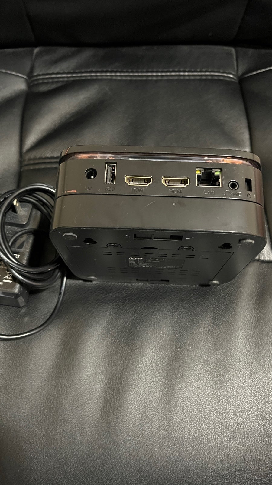 Mini PC AK1 acepc. 4gb RAM J3455 64GB drive