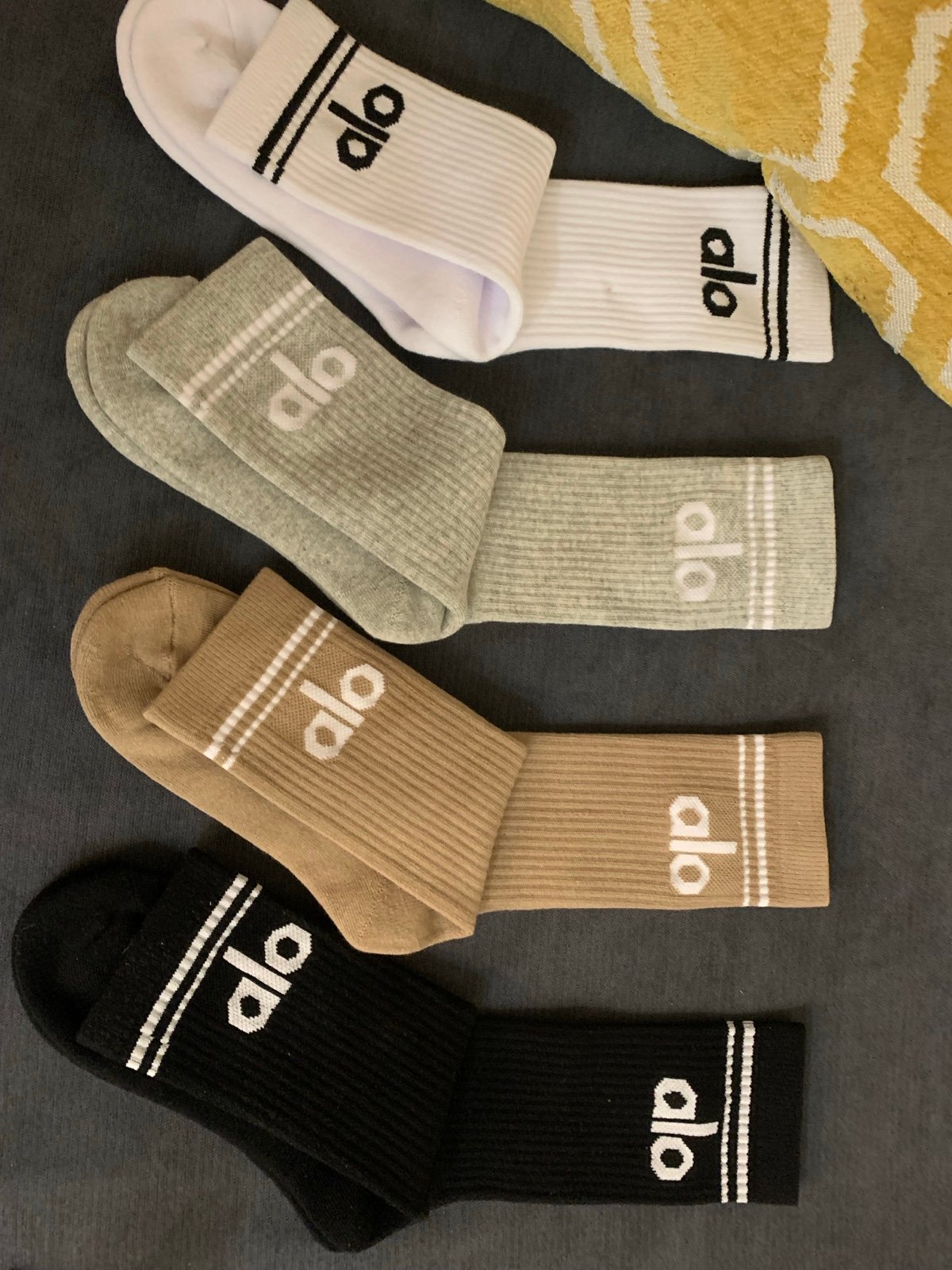 4 Alo Socks
