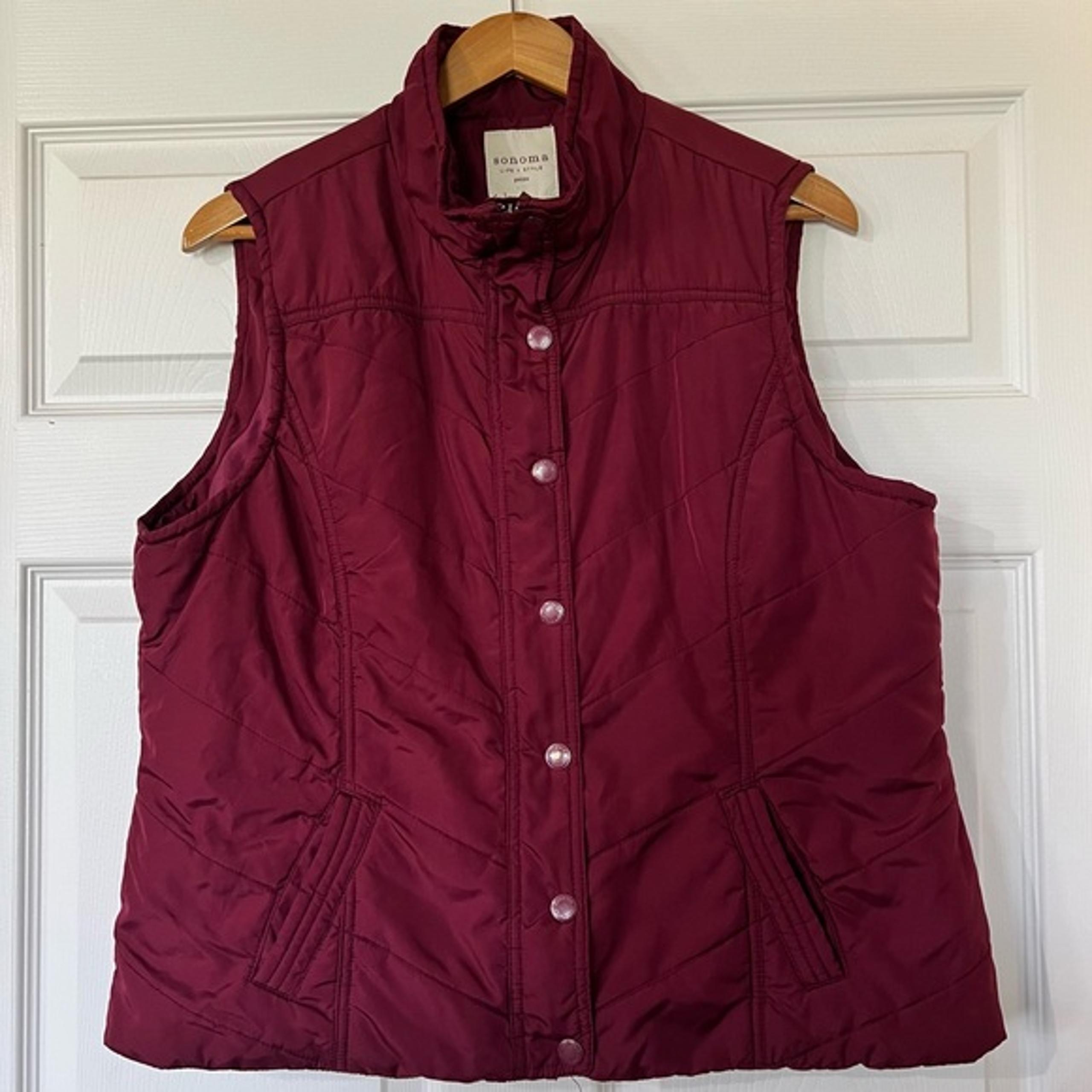 Sonoma burgundy puffer vest women’s petite xl