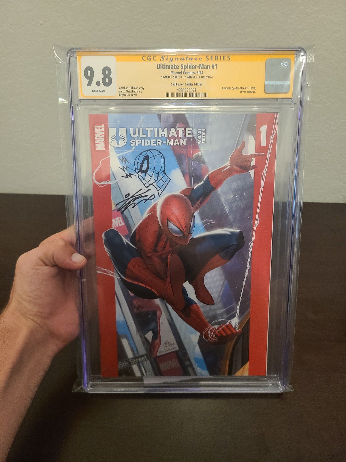 Ultimate Spider-Man #1 (2024) CGC SS 9.8 Inhyuk Lee Variant Sig & Remark