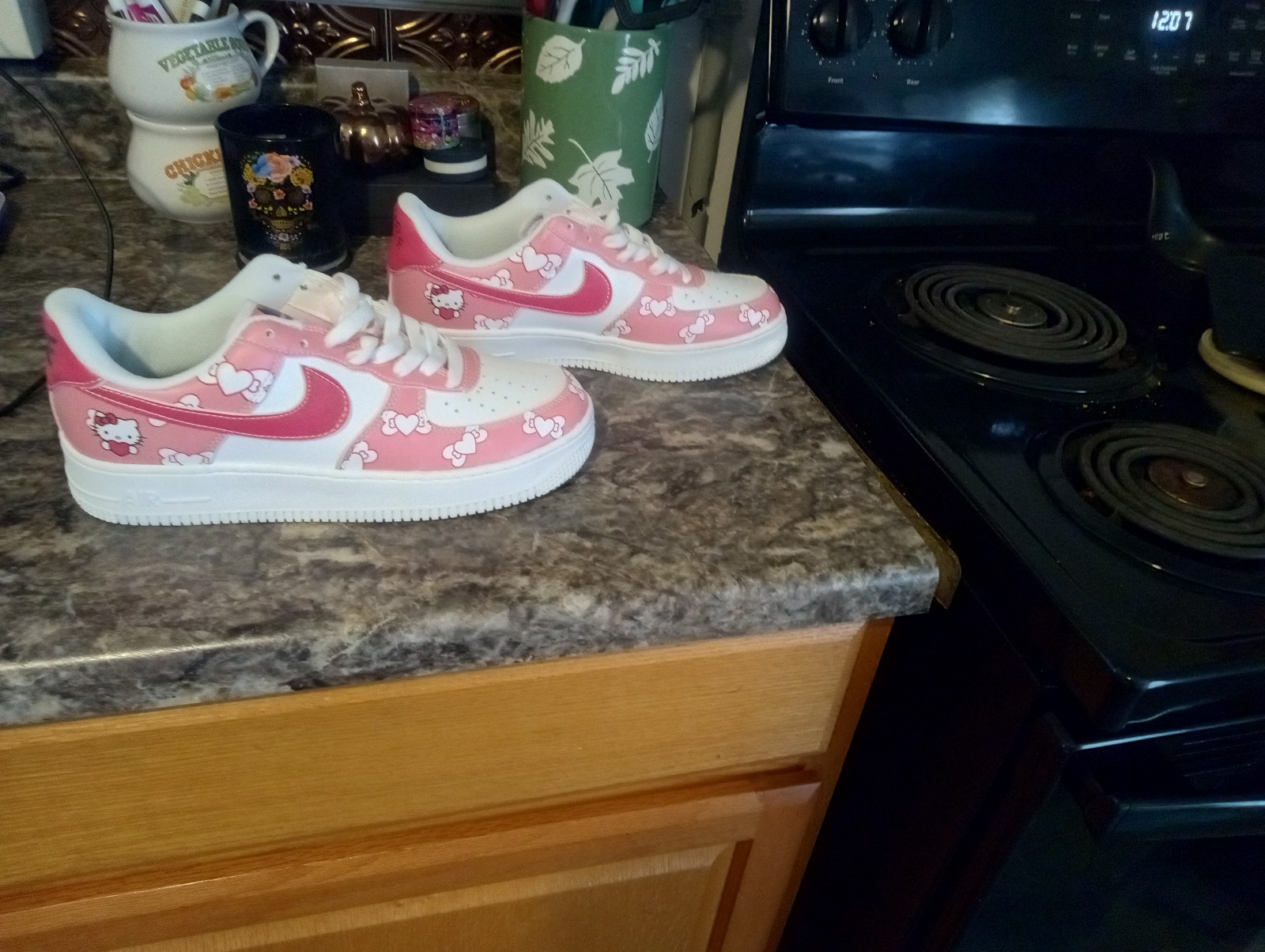 Hello kitty Air Force 1's