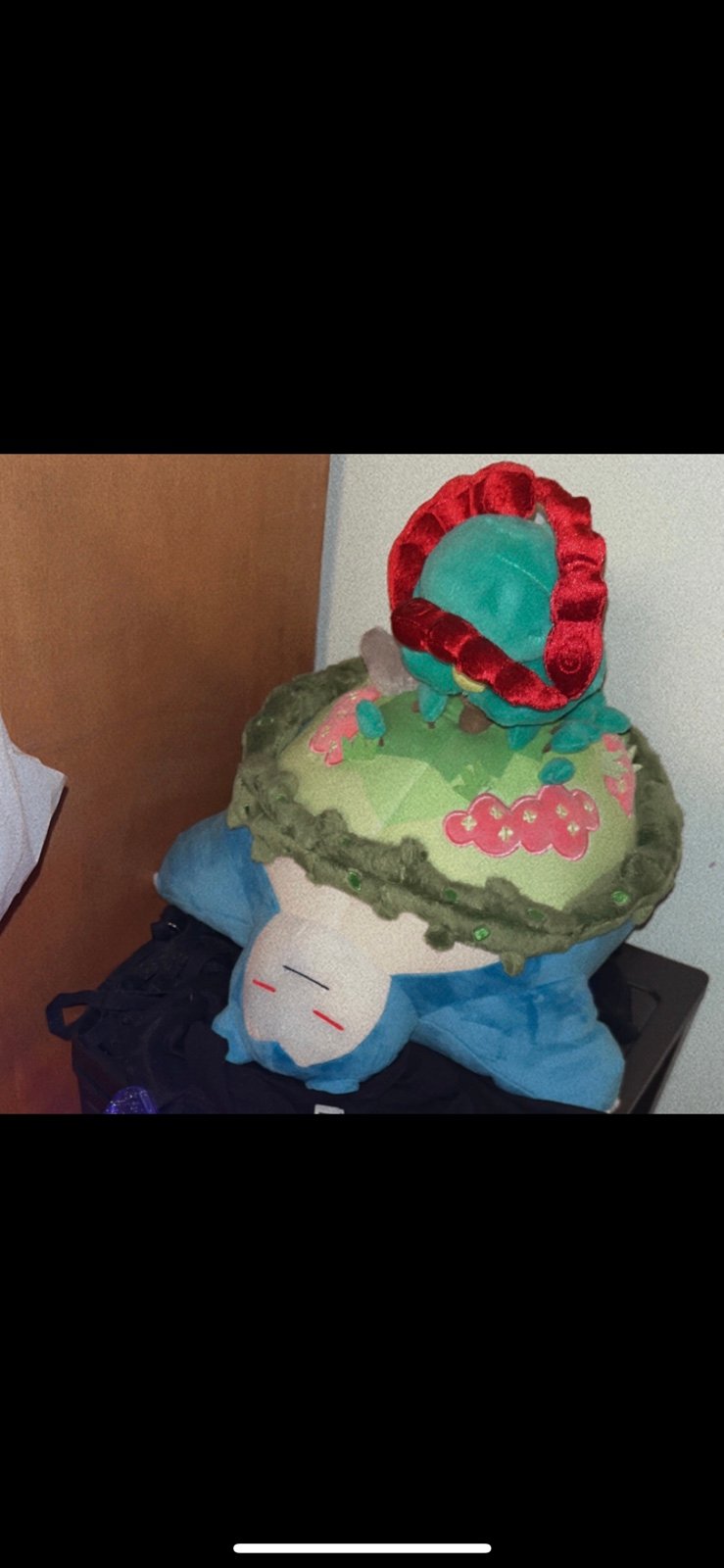 Gigantamax snorlax plush