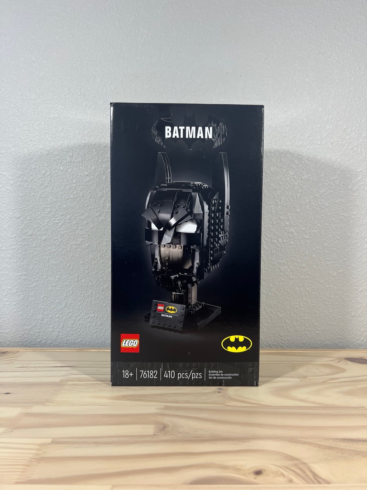 NEW LEGO 76182 DC Batman: Batman Cowl Helmet