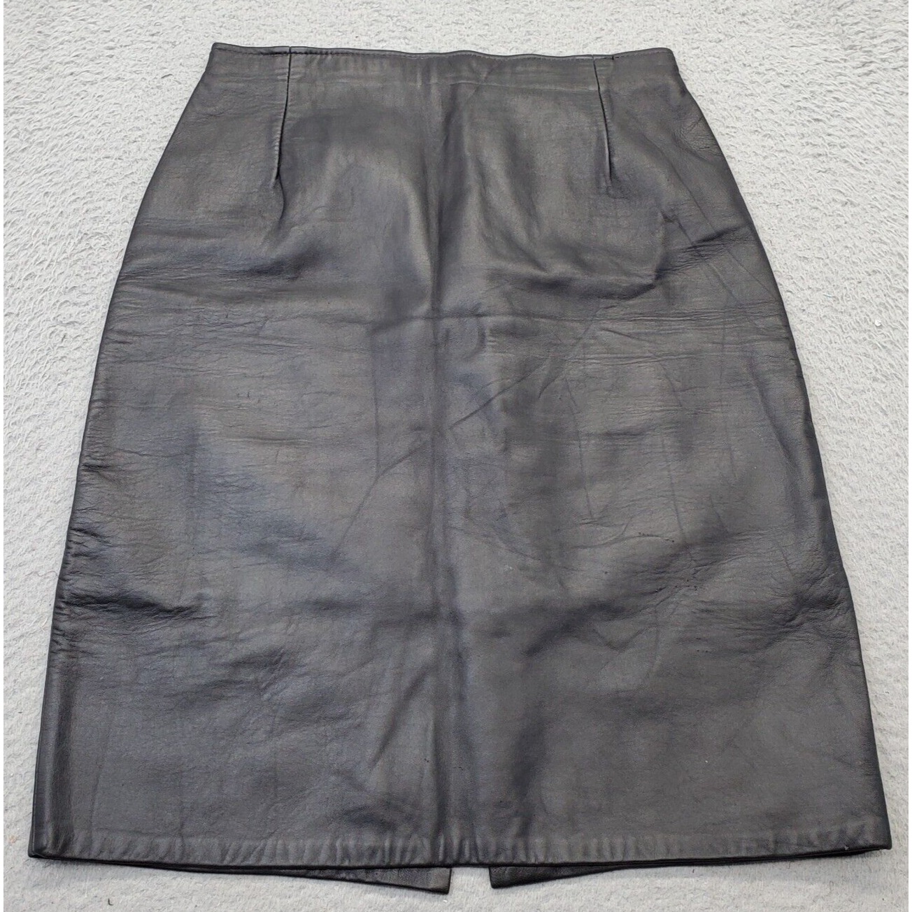 Yumin Ha skirt by oliwa design