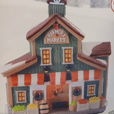 DELUXE FARMERS MARKET - LIGHTED CHRISTMAS VILLAGE HOUSE - INSIDE SCENE - XMAS