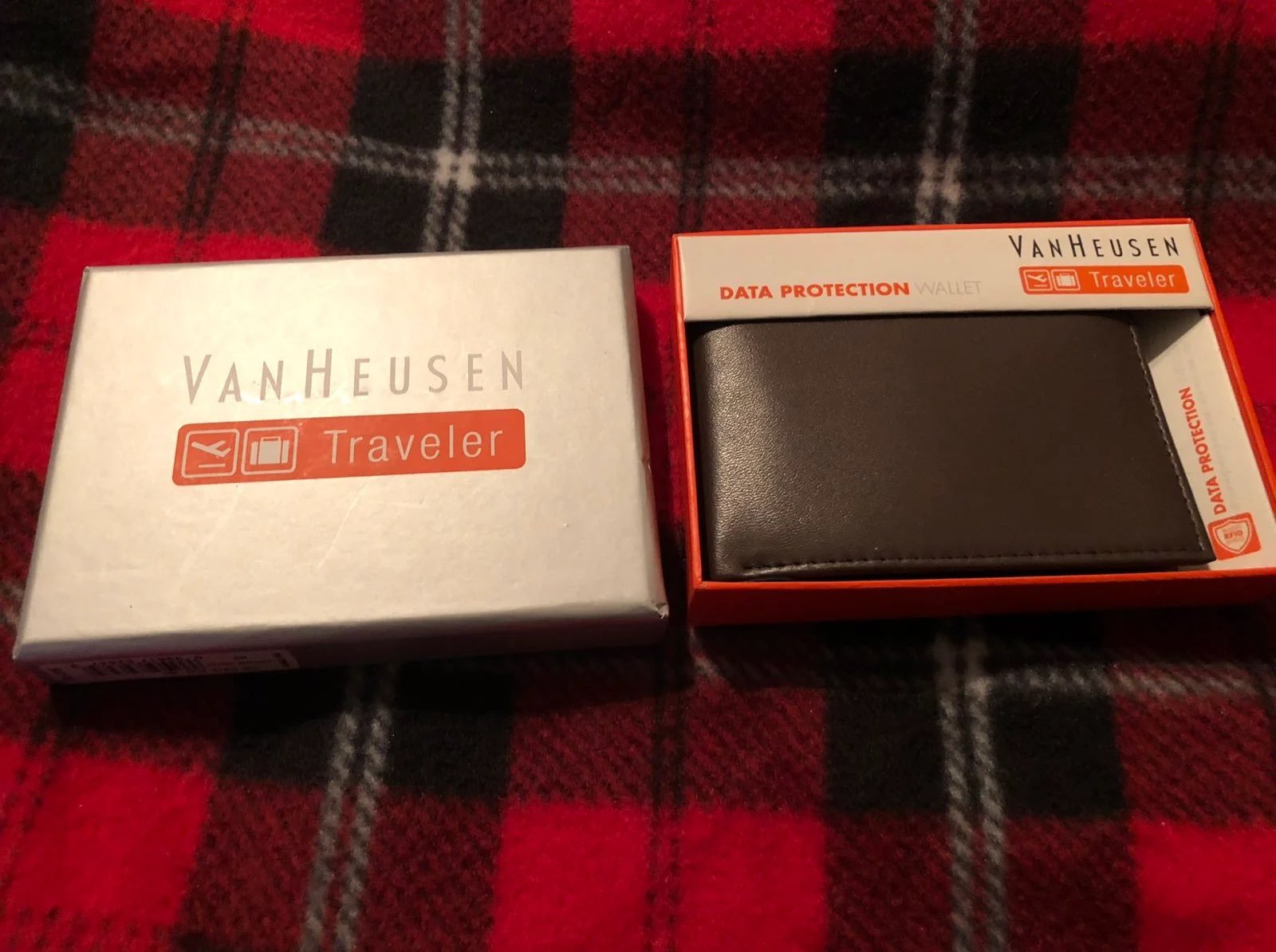Men's Van Heusen NWT wallet