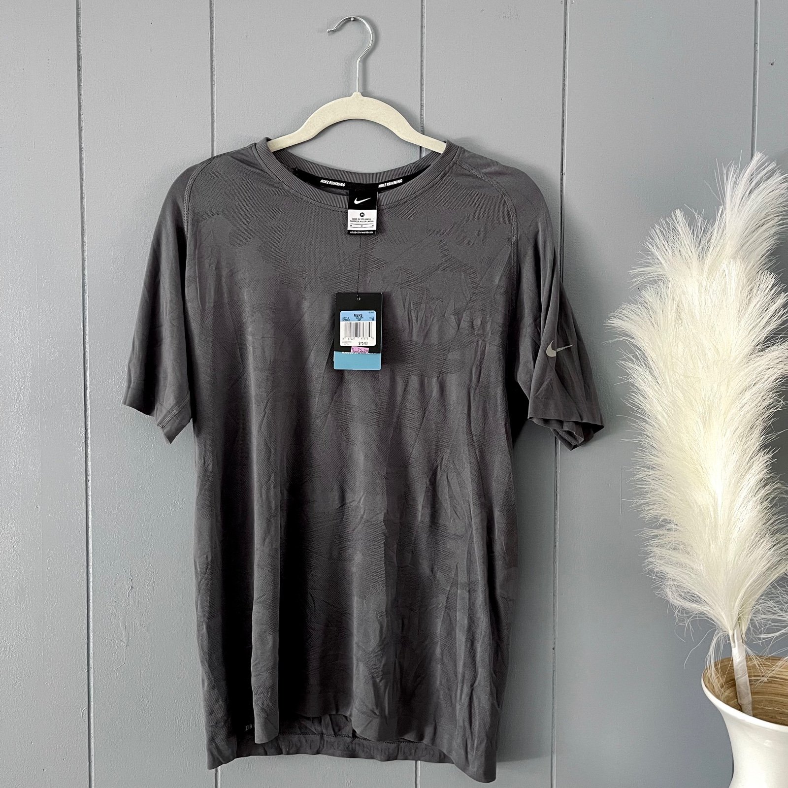 NWT Men’s Nike Running Tee