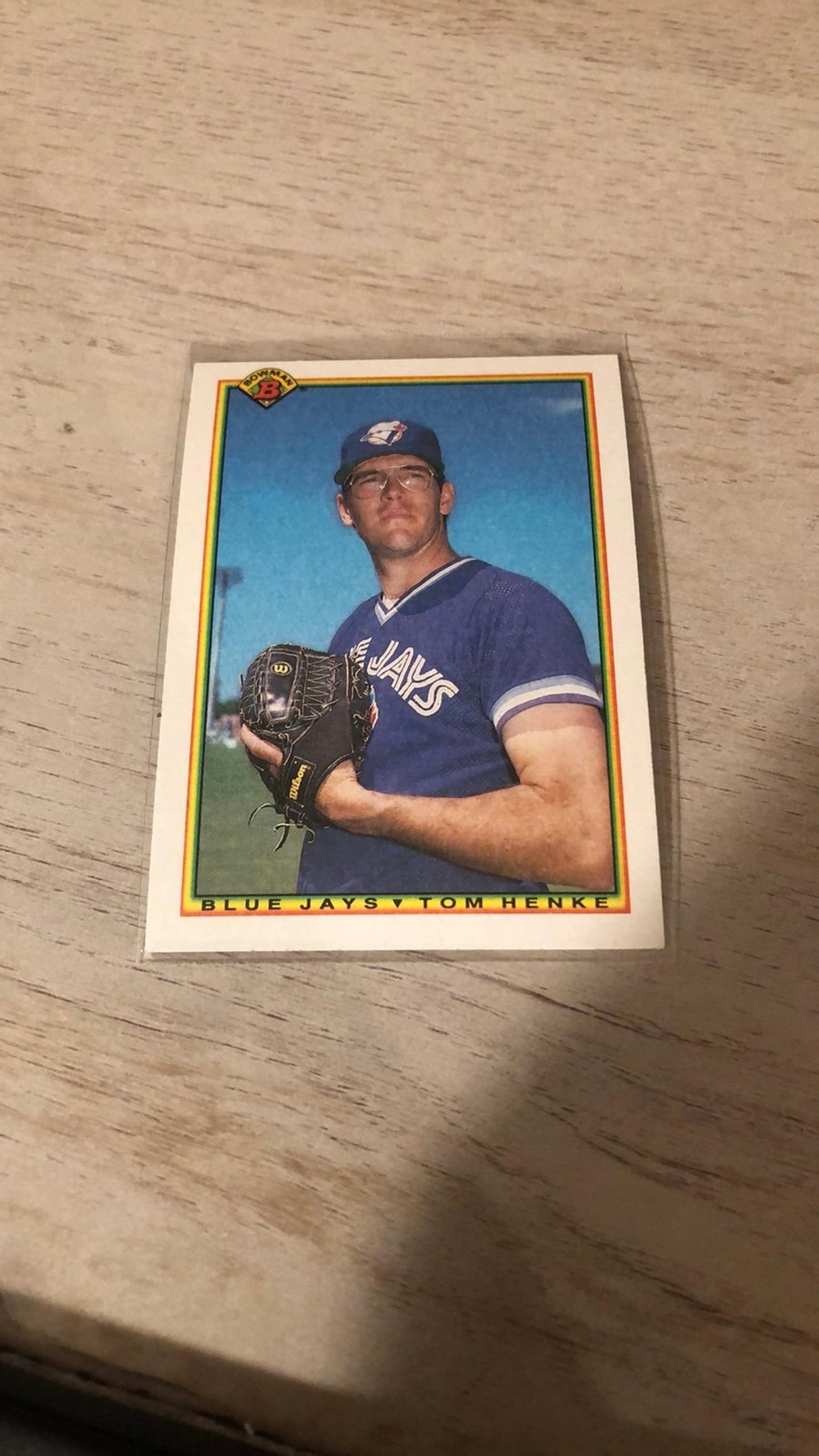 1990 Bowman Tom Henke P #506 Baseball Trading Card Item #ME1072