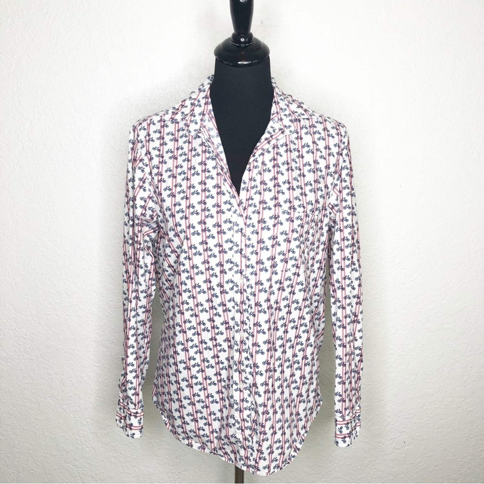 Anthropologie GRAYSON The Hero white red blue bicyle button down top 3 or Medium