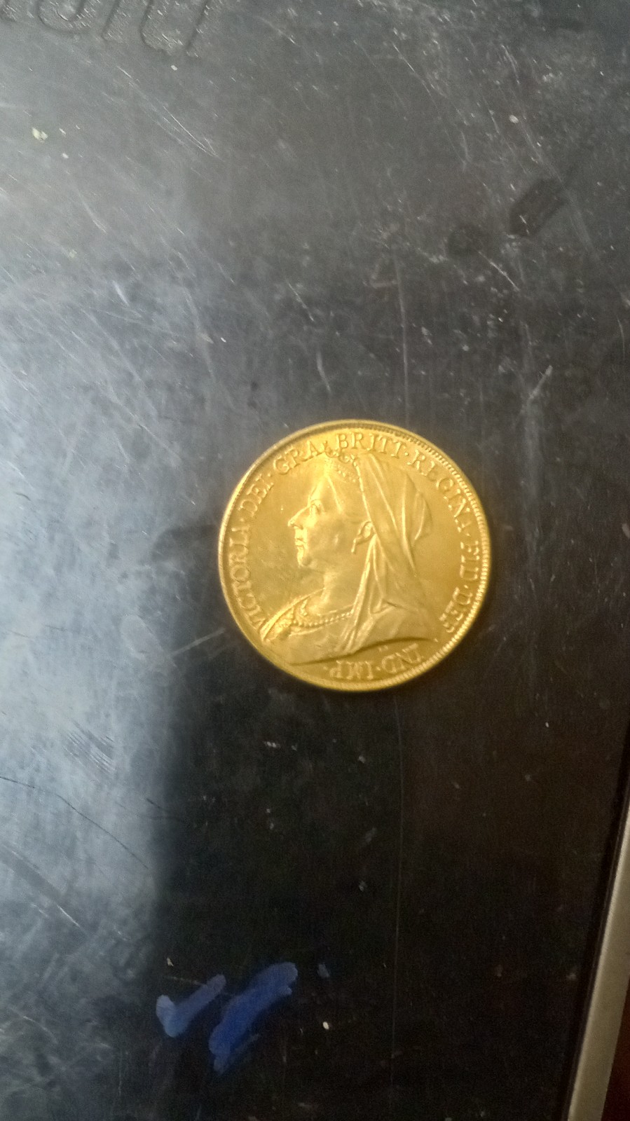 1895 GOLD SOVEREIGN COIN