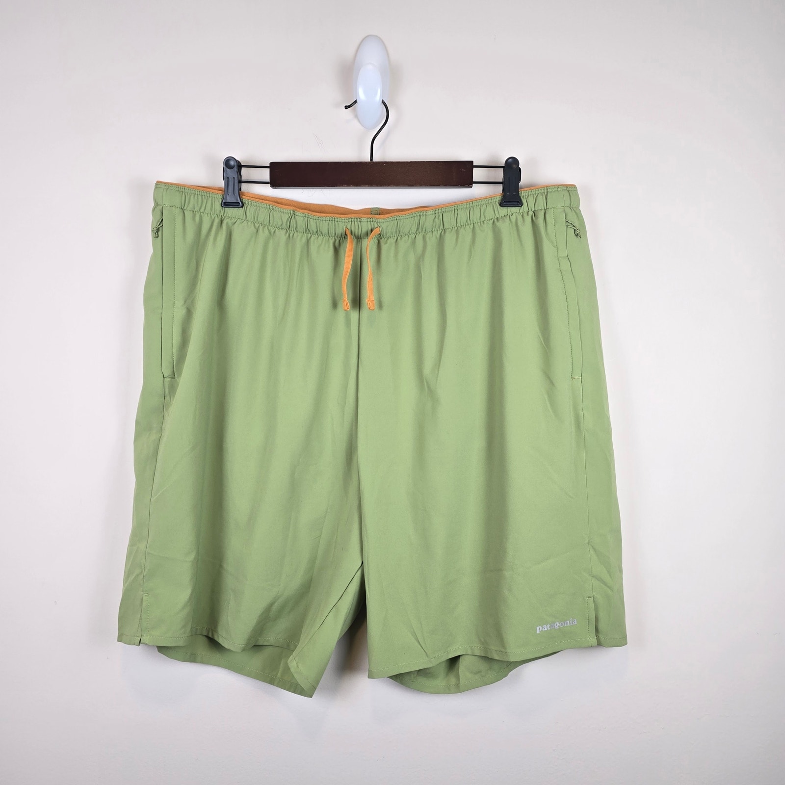 Patagonia Mens Multi Trails Shorts Size XXL 8 Inseam Buckhorn Green Lined 57602