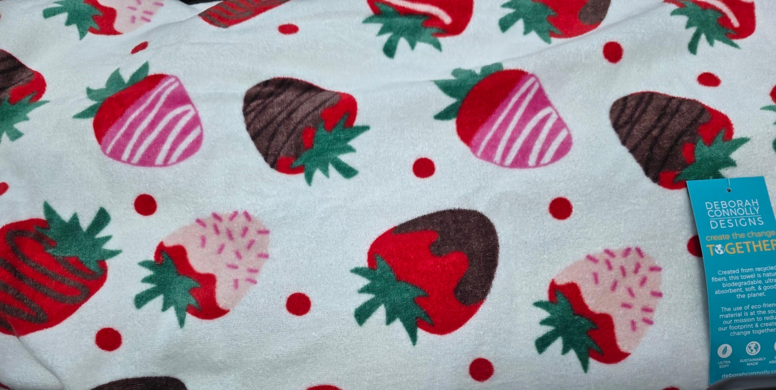 BNWT chocolate covered strawberry beach towel
