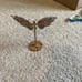 Wings with stand
