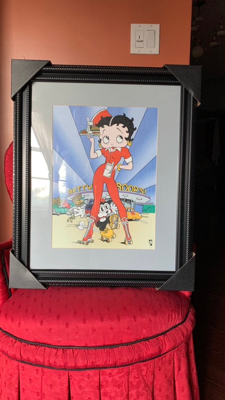 Betty Boop metal Art in luxury frame