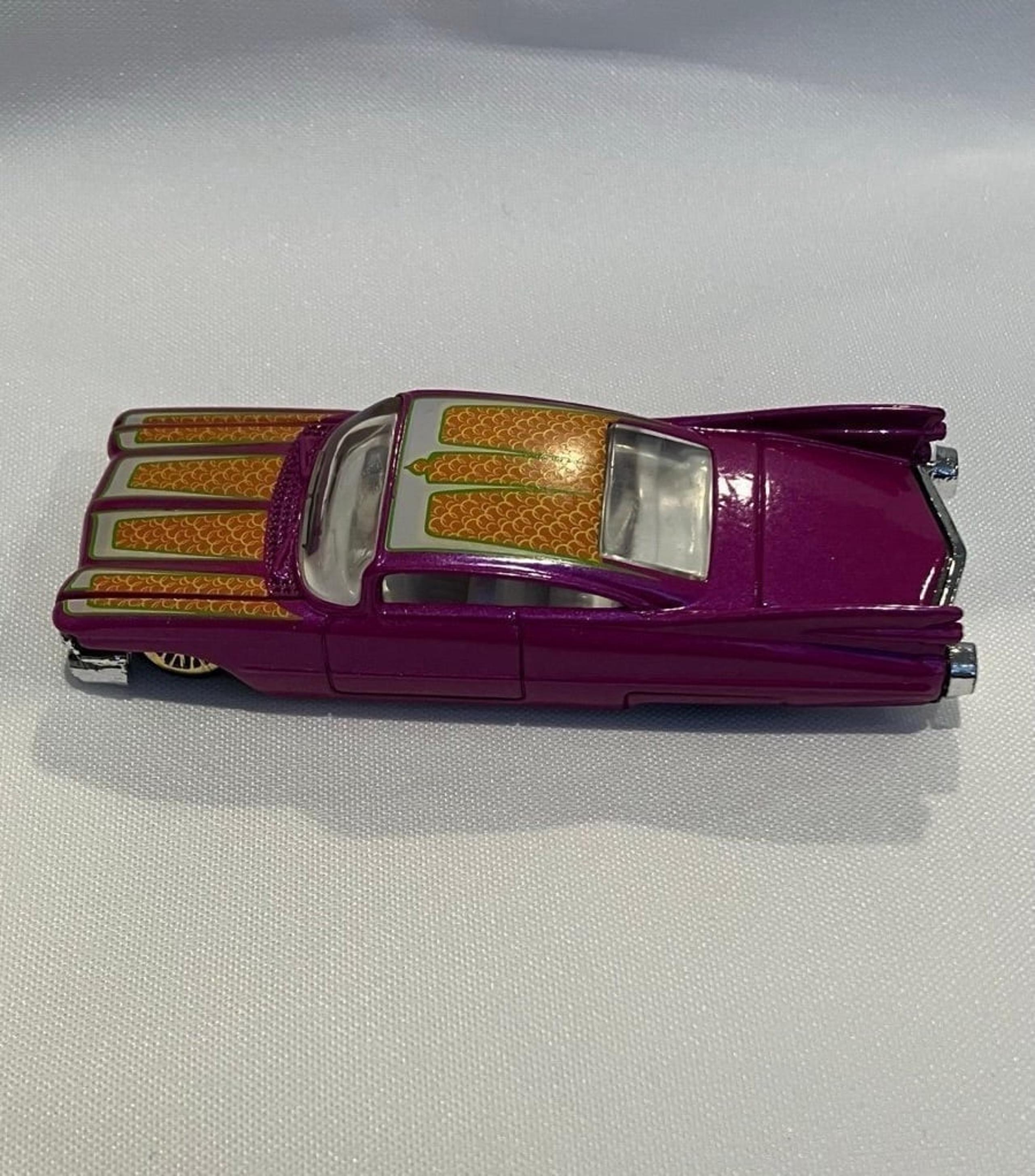 Vintage Mattel Hot Wheels Custom Low Rider 59 Cadillac GMTM (Purple Beauty) 2001