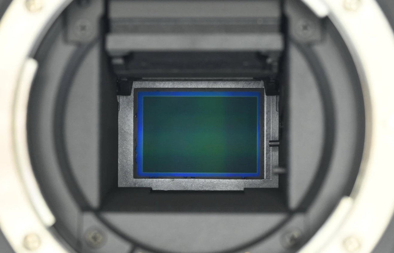 Canon EOS 80D 24.2MP Digital SLR Camera Body