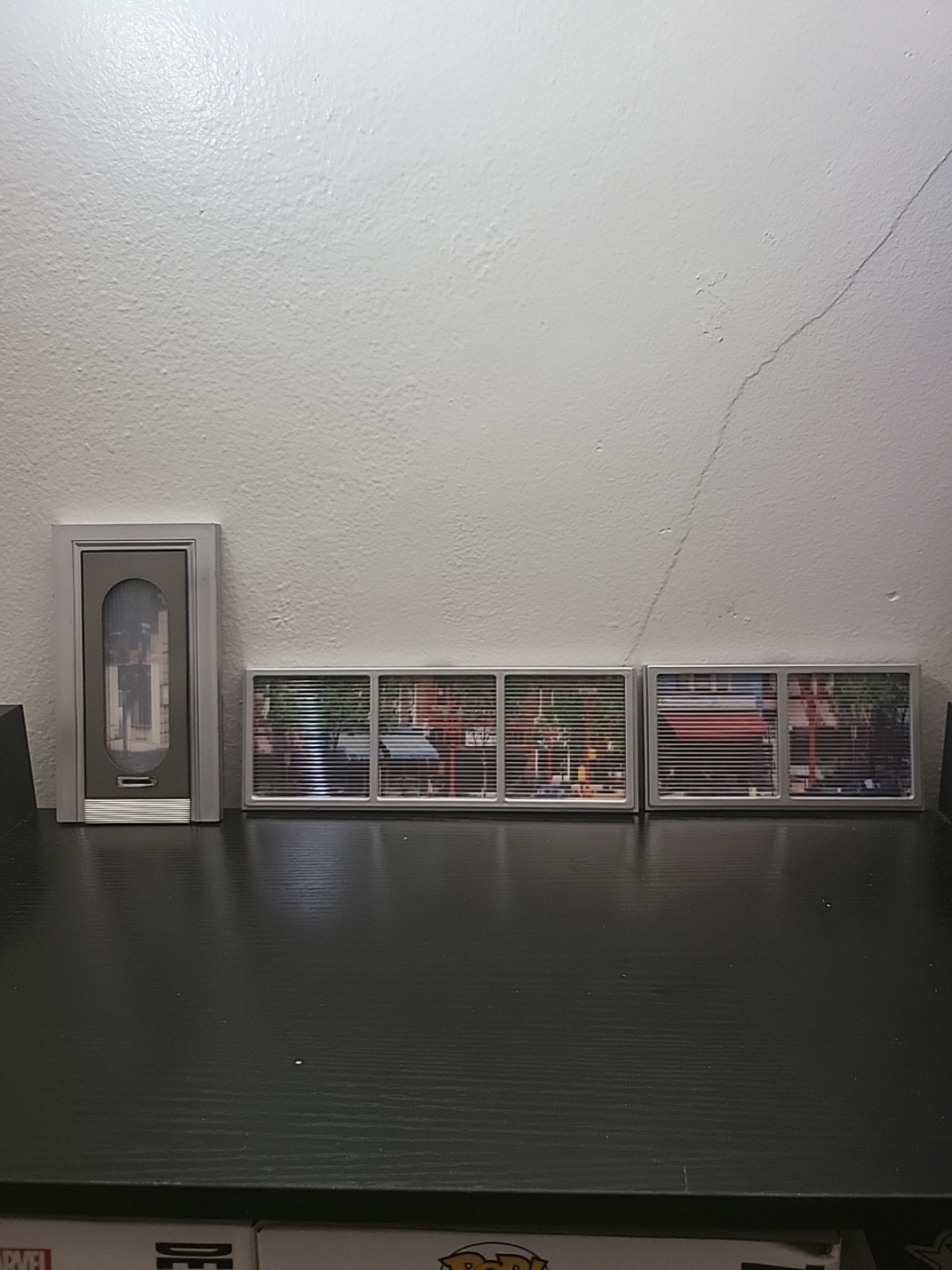 American Girl AG Mini Illuma Lil's Diner Replacement Parts Diner Door/ Windows