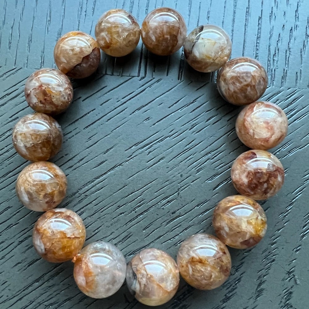 Golden / Fire quartz bracelet
