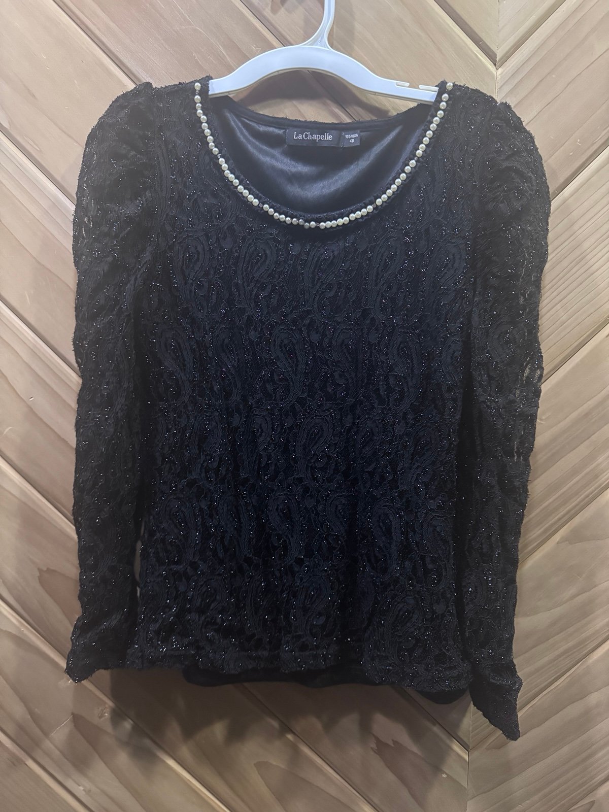 Black Sheer lace top size M like new. Never been worn