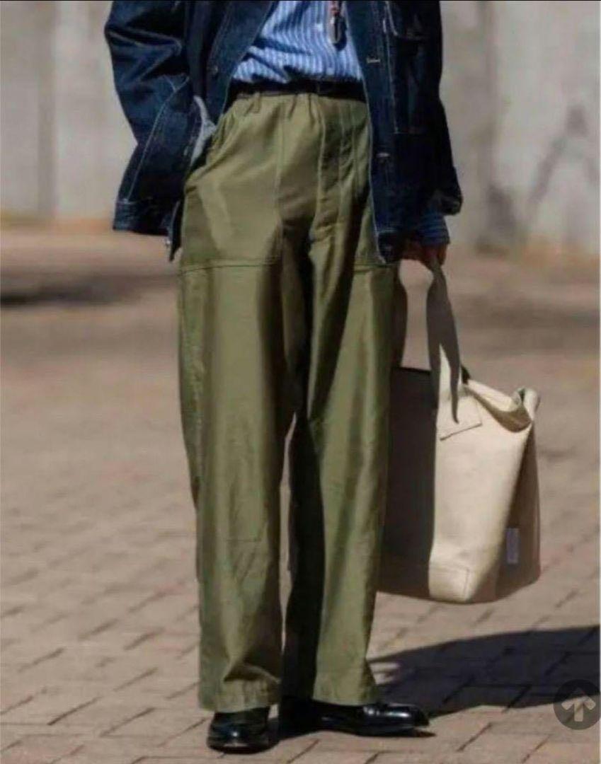 INTERIM/GIZA BACK SATIN BAKER PANTS (BEIGE)