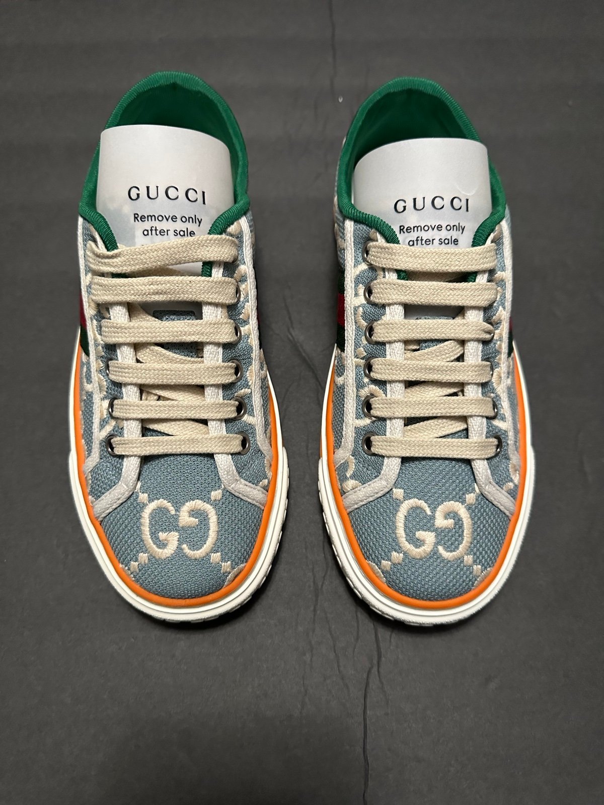 womens Gucci sneakers