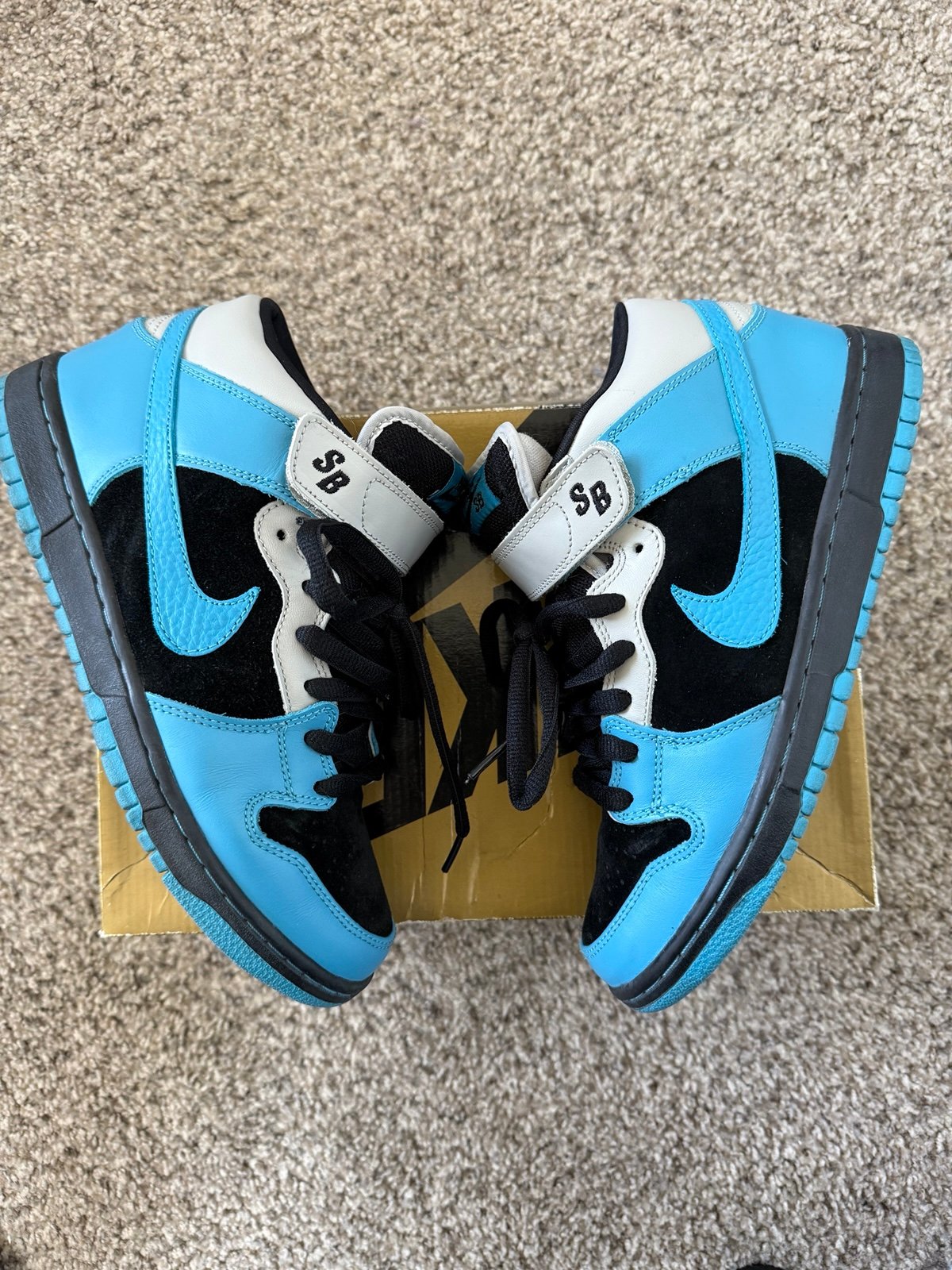 Nike SB Dunk Mid Aqua Fuel Blue!